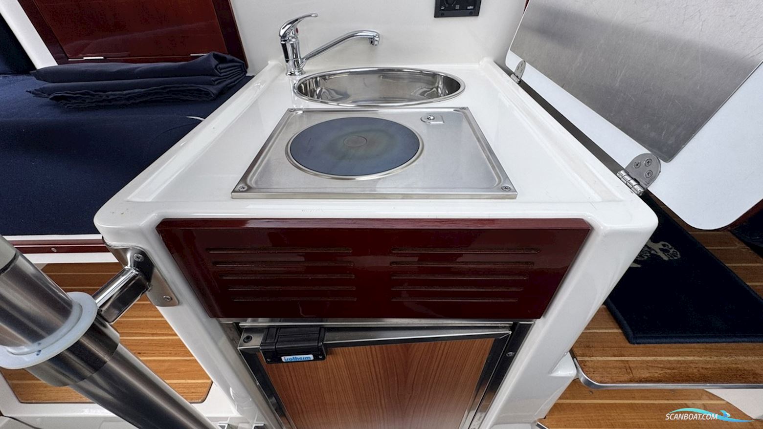 AQUADOR 23 HT