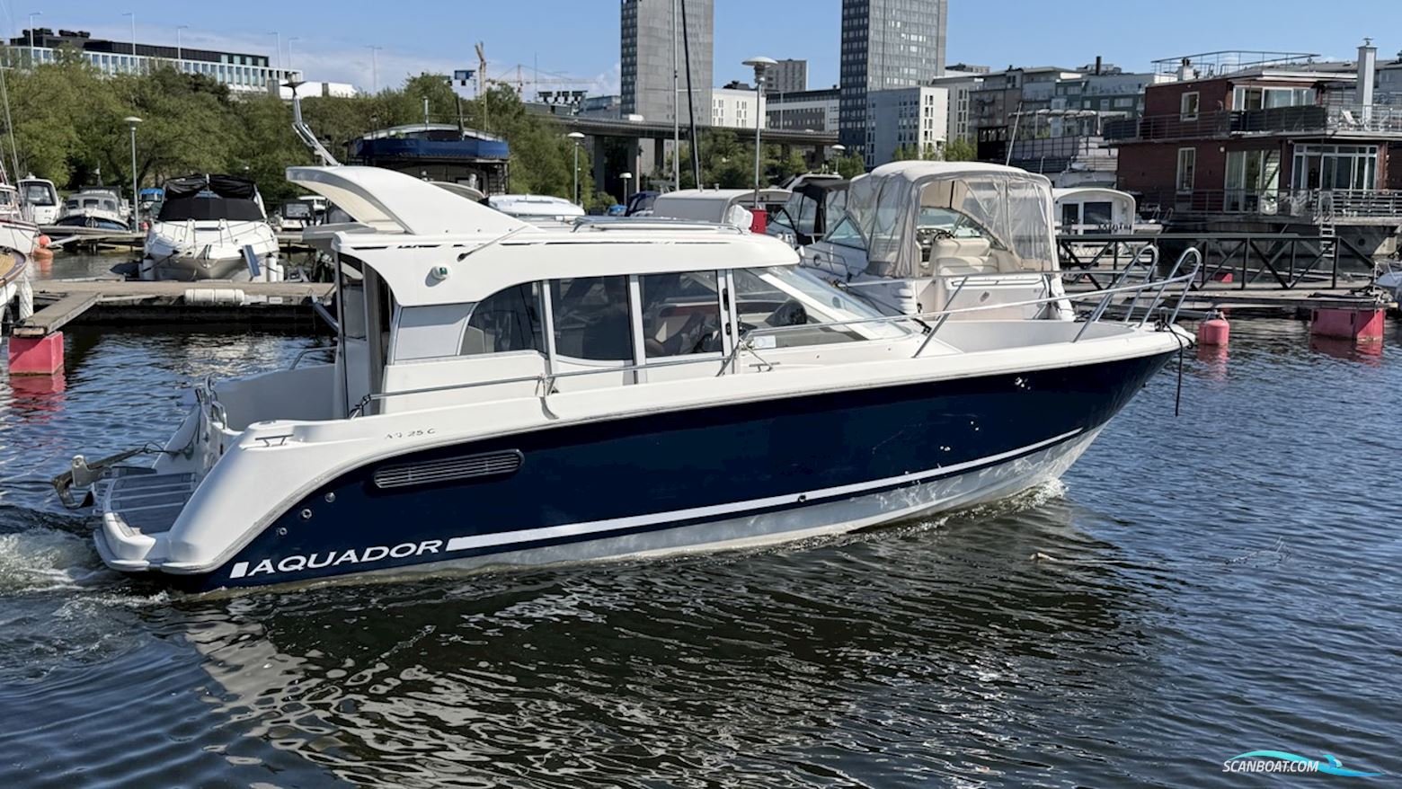 Aquador 25 C Motorboot 2008, mit Volvo Penta motor, Sweden
