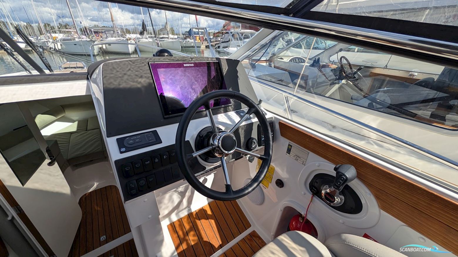 Aquador 25 DC