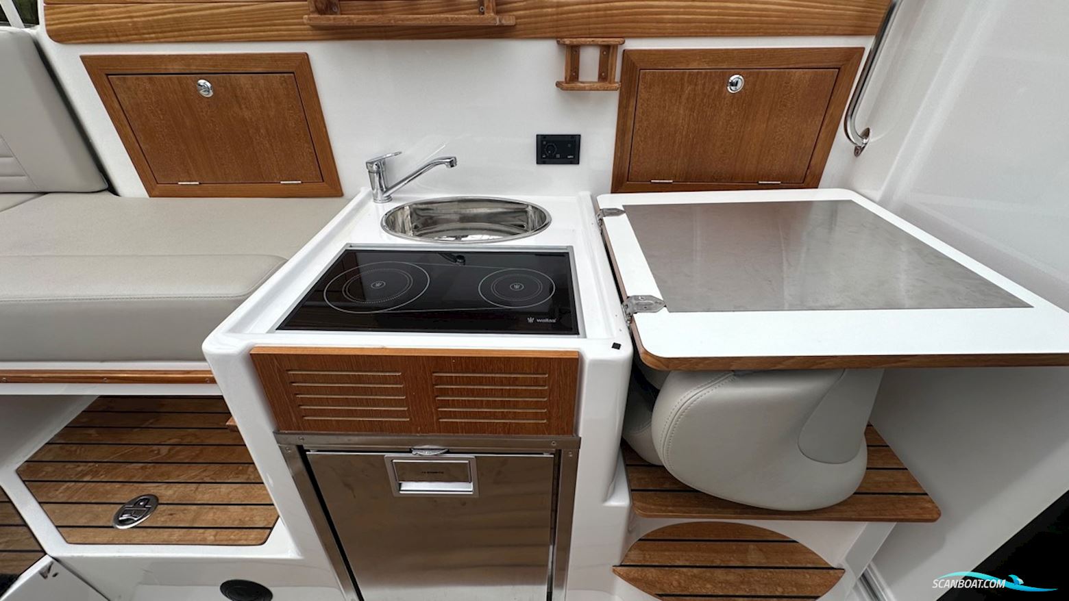 AQUADOR 25 DC