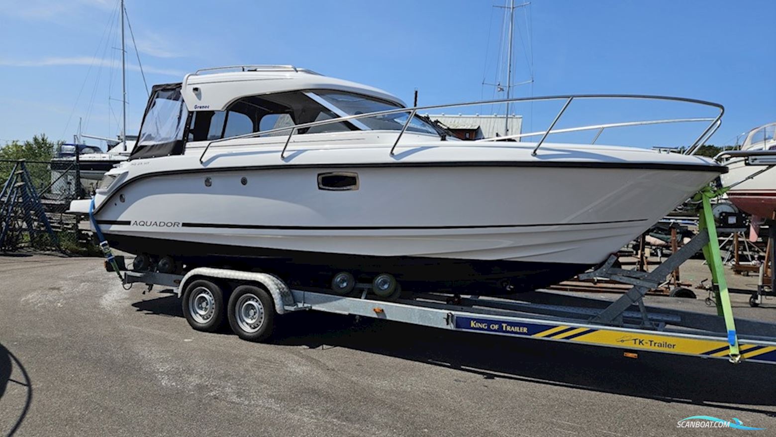 Aquador 25 HT Motorboot 2022, mit Mercury Mercruiser  4,5 L  Mpi motor, Sweden
