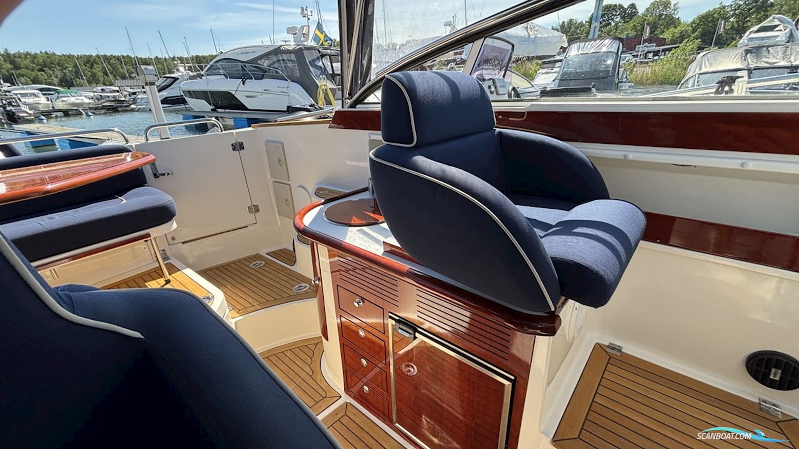 Aquador 26 DC