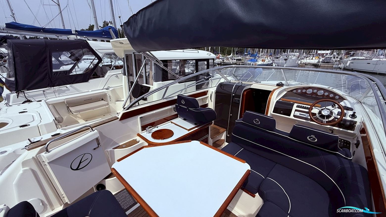 Aquador 26 DC