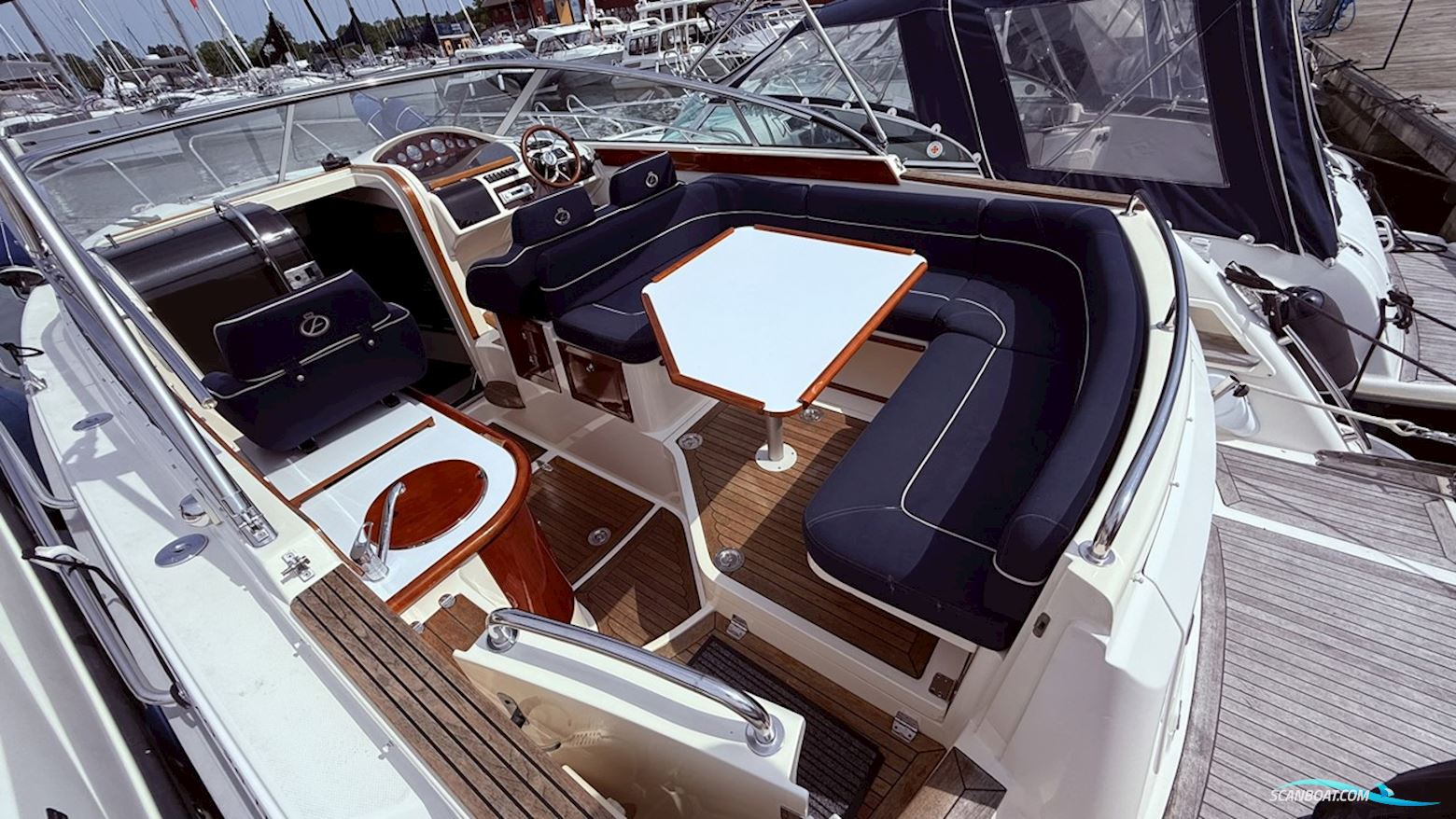 Aquador 26 DC