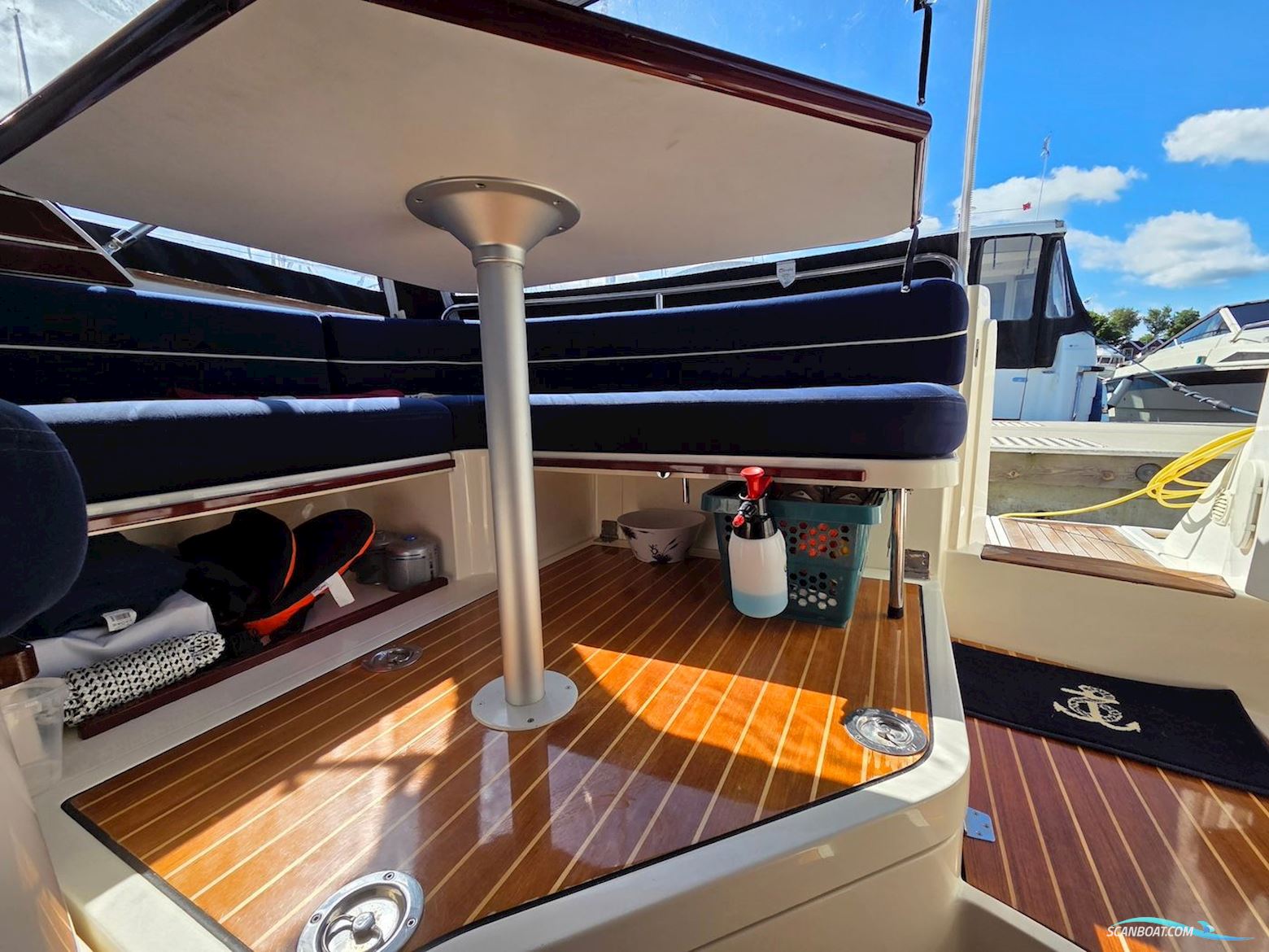 AQUADOR 26 HT