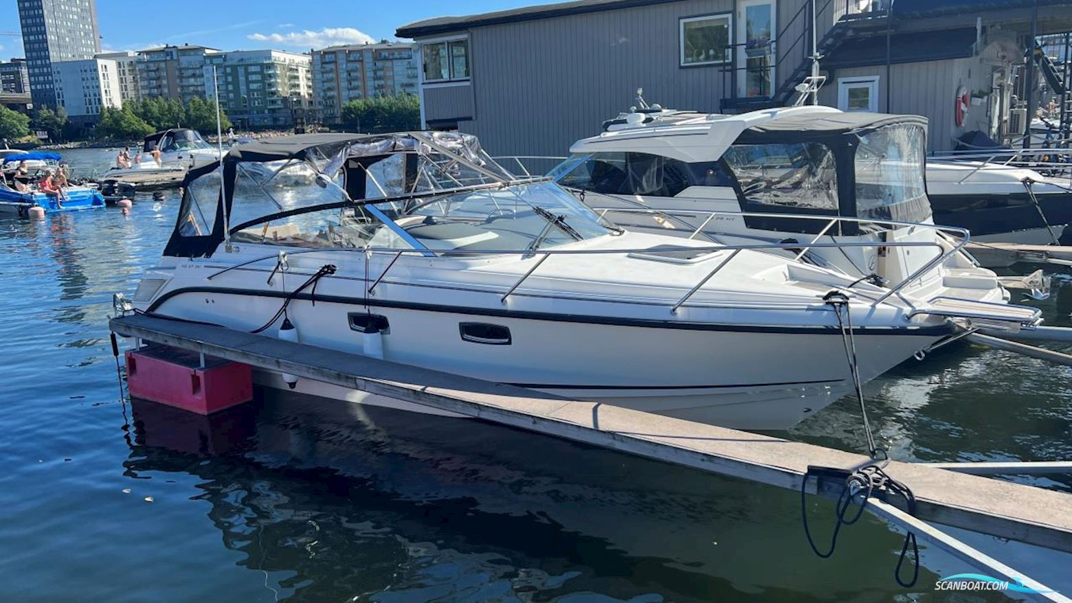 Aquador 27 DC Motorboot 2016, mit Mercruiser motor, Sweden