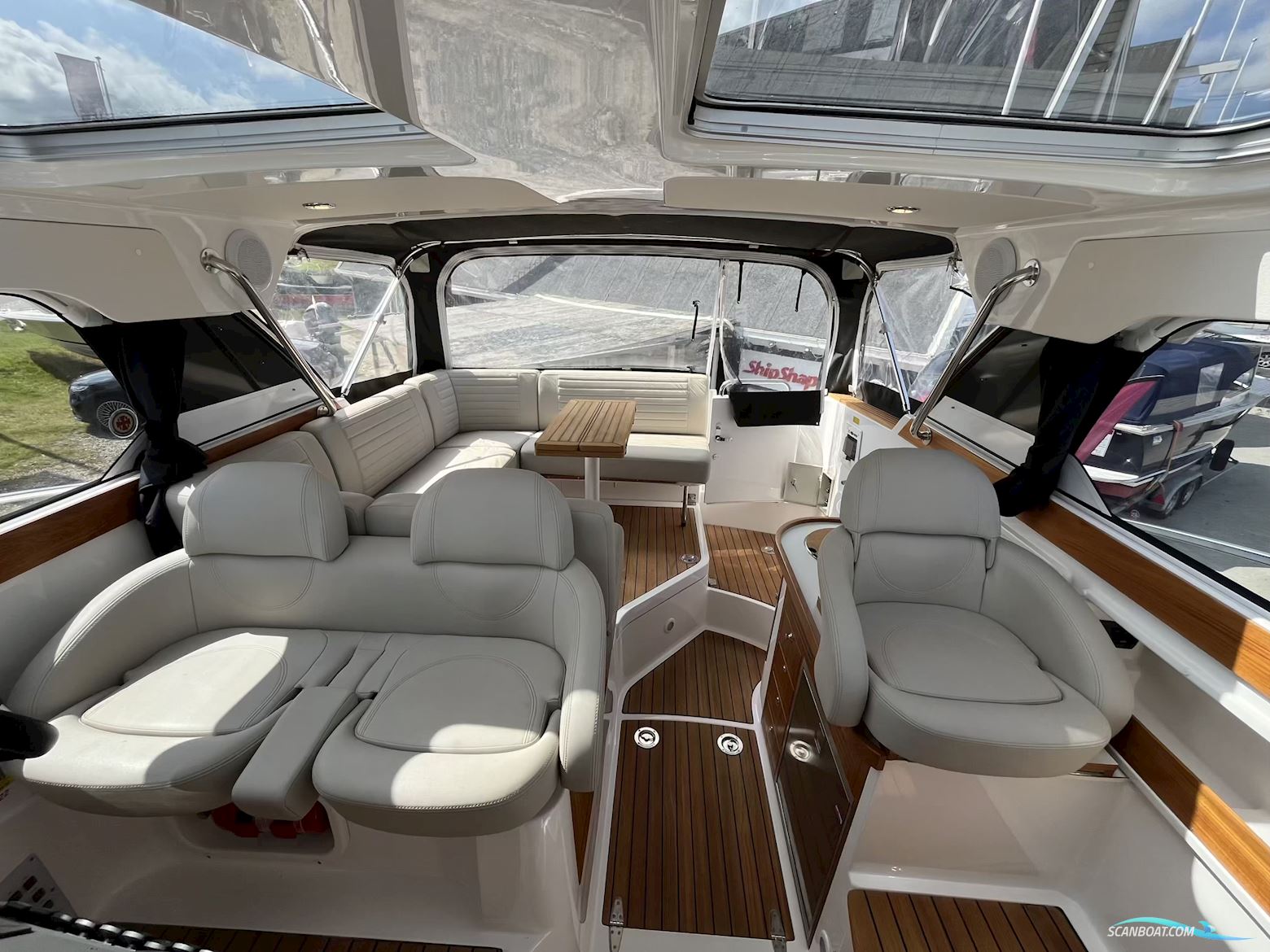 Aquador 27 HT (2020) - Nedsat