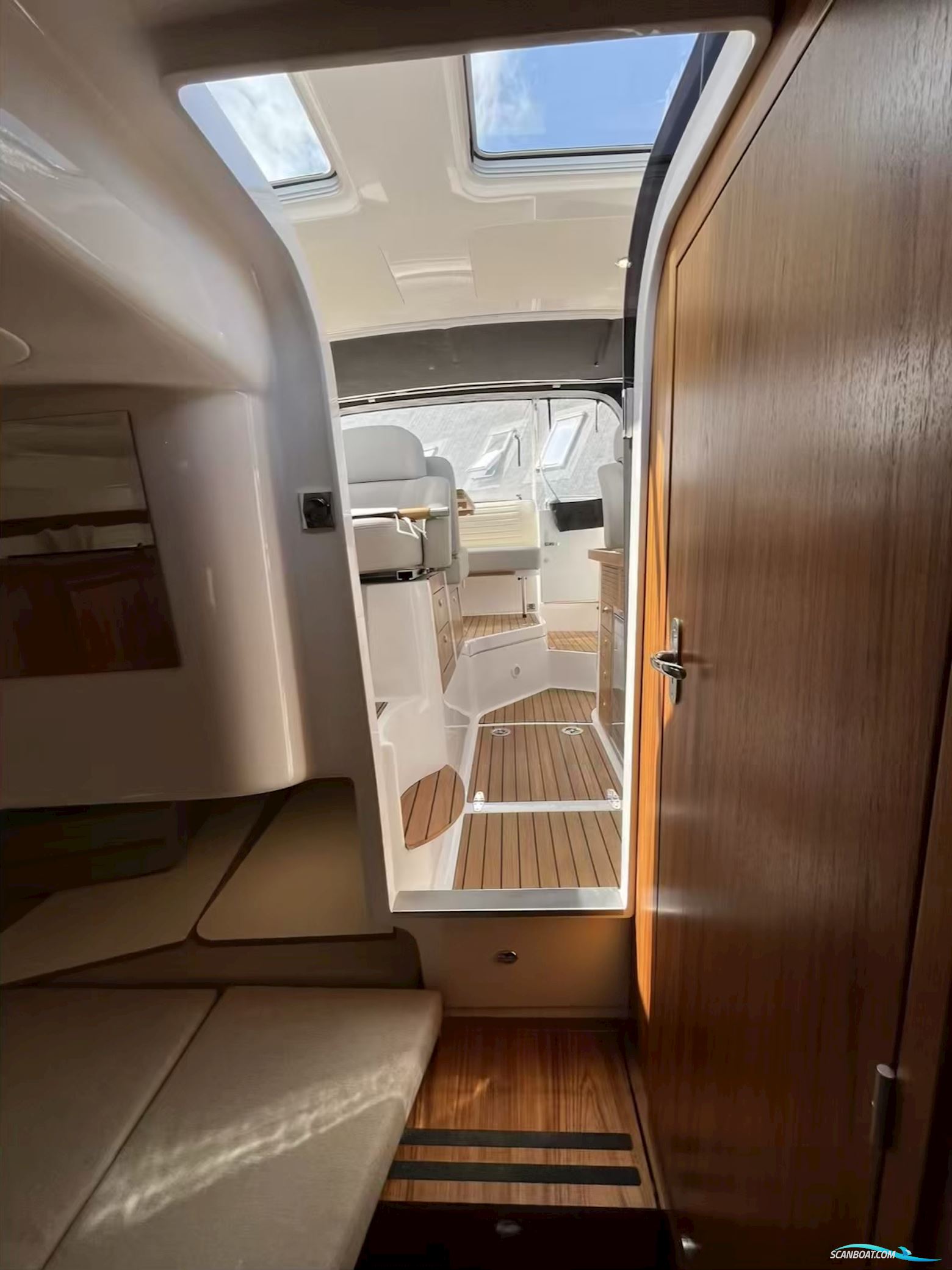 Aquador 27 HT (2020)