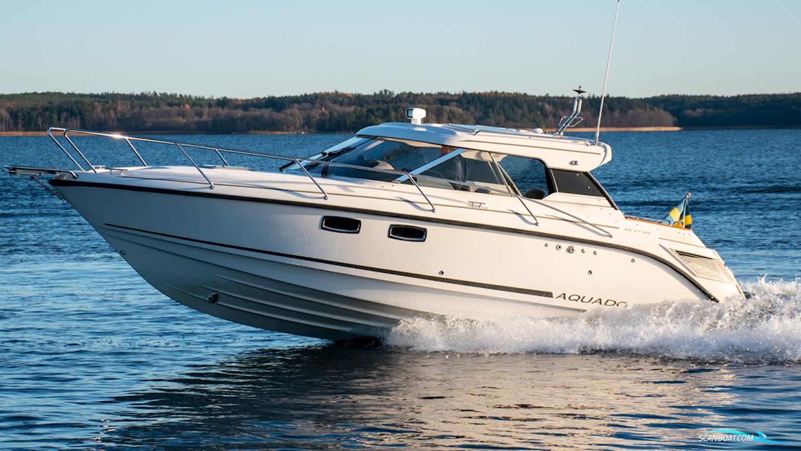 Aquador 27 HT Motorboot 2014, mit Mercury motor, Sweden