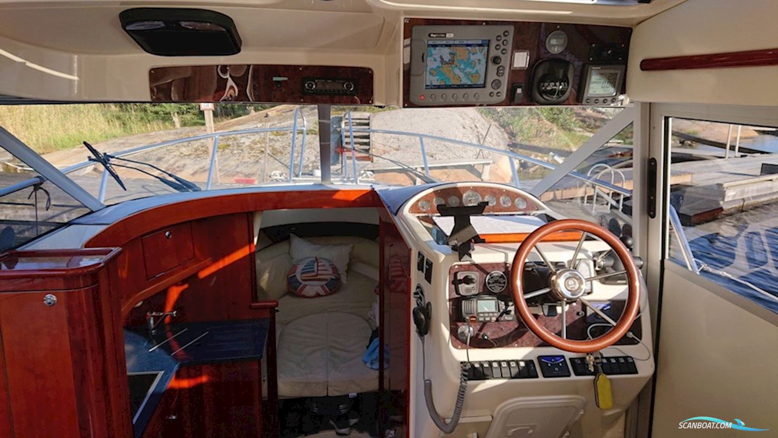 Aquador 28 C