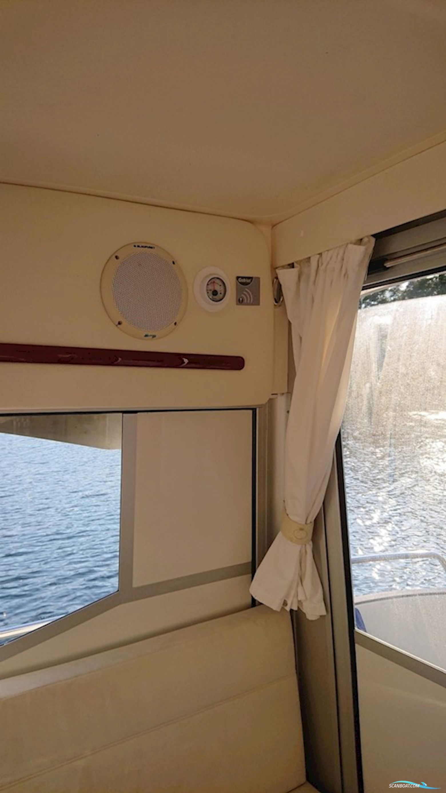 Aquador 28 C