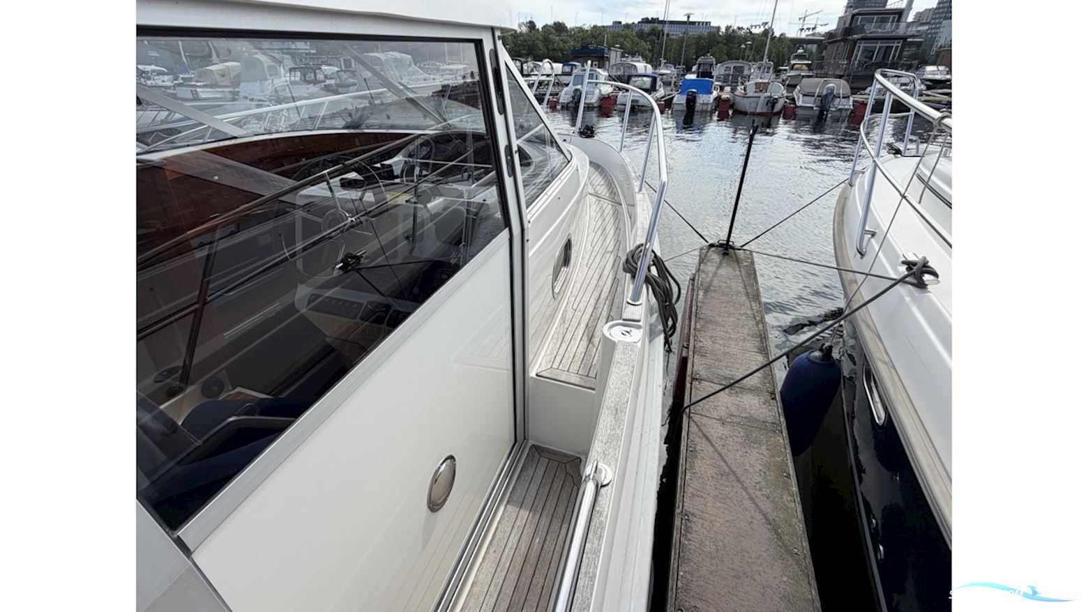 Aquador 28 C