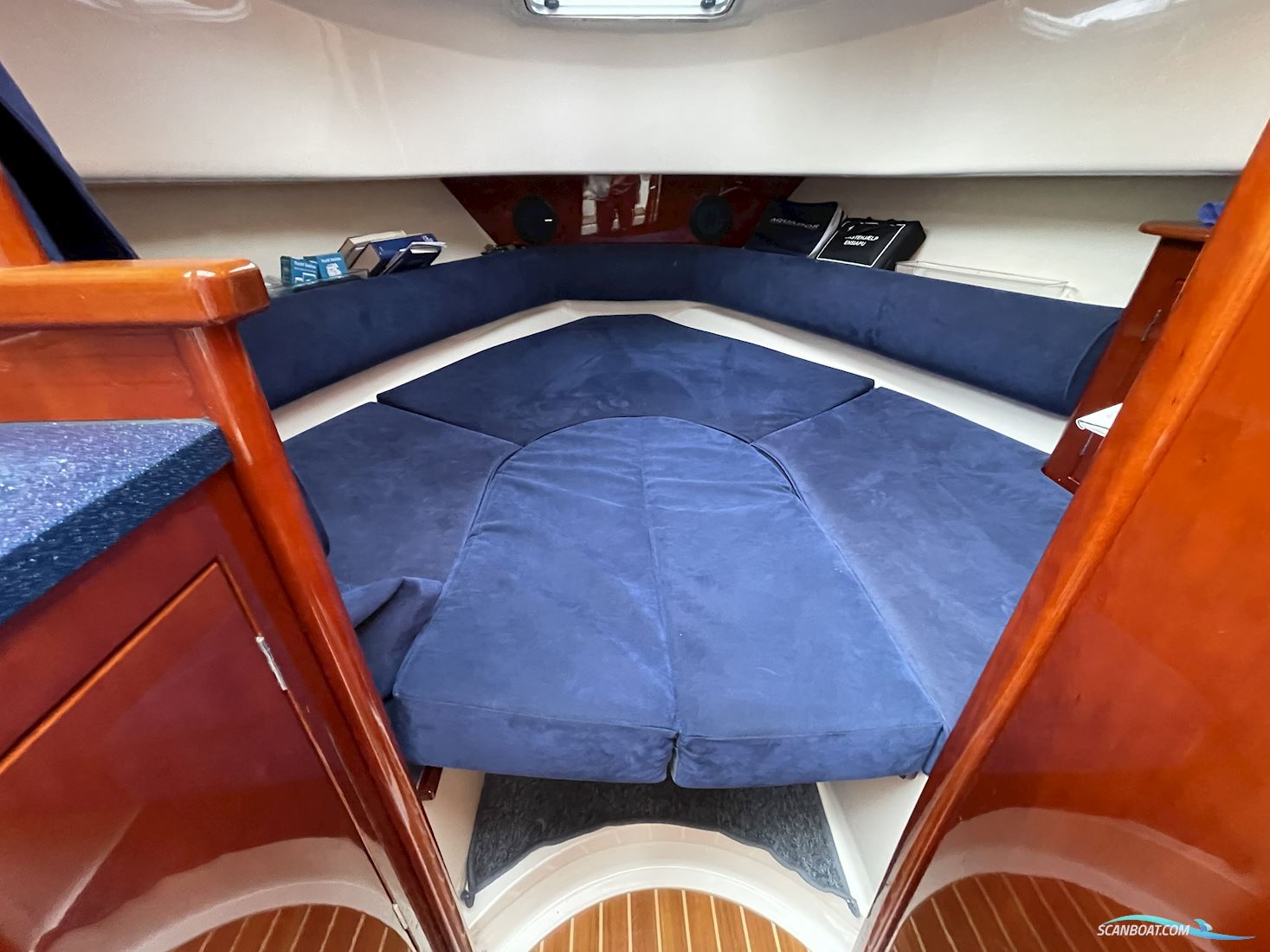 Aquador 28 C