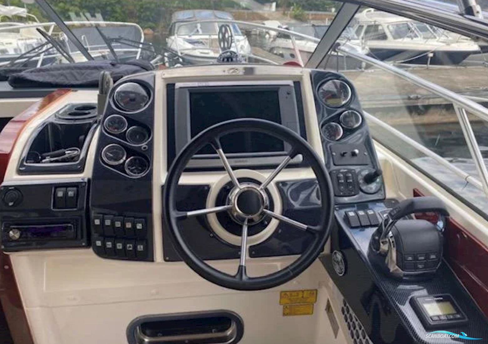 Aquador 28 DC