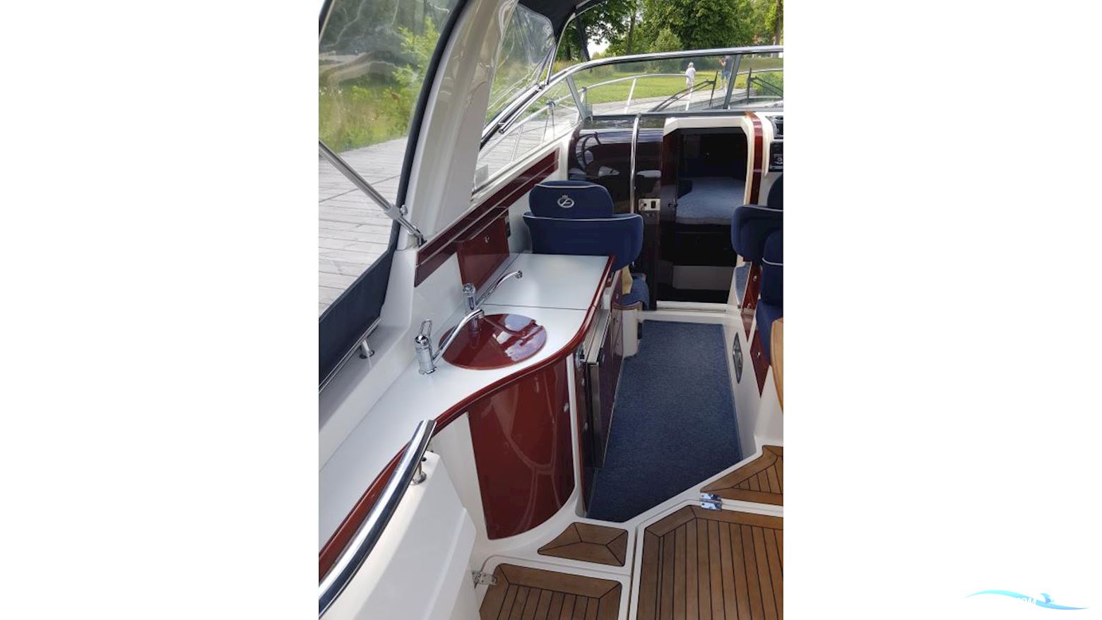 Aquador 28 DC