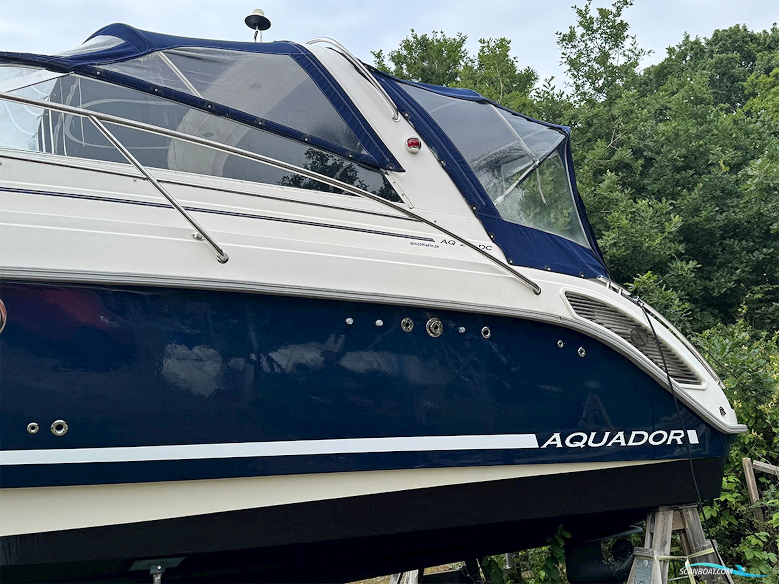 Aquador 28 DC