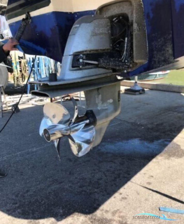 Aquador 28 HT