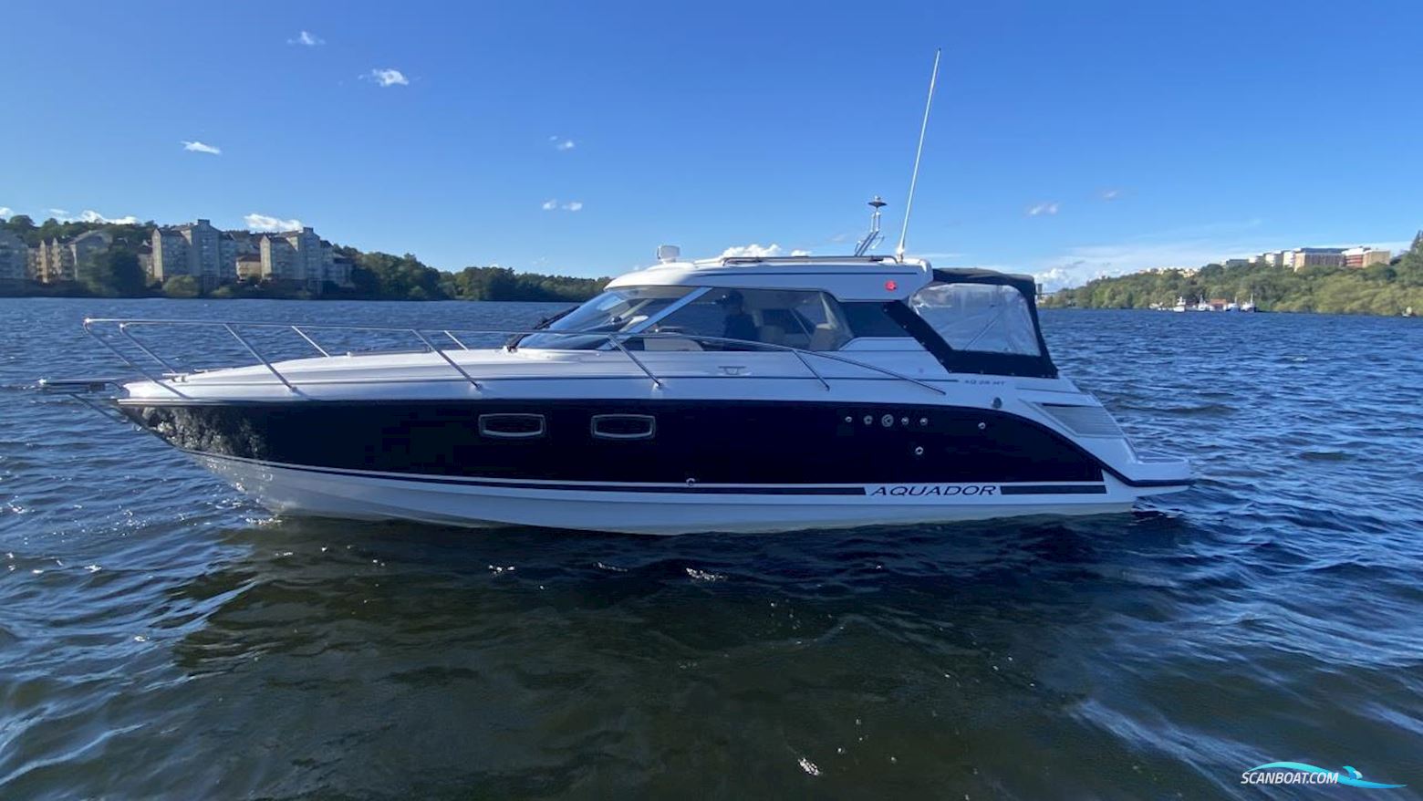 AQUADOR 28 HT Motorboot 2021, mit Mercruiser motor, Sweden