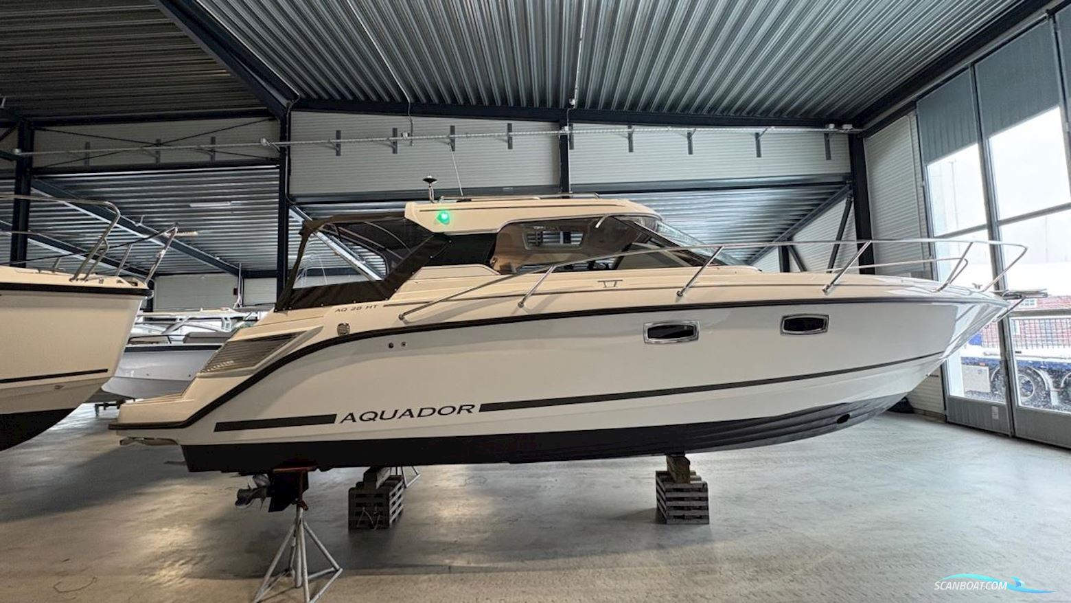 Aquador 28 HT Motorboot 2022, mit  Mercury motor, Sweden