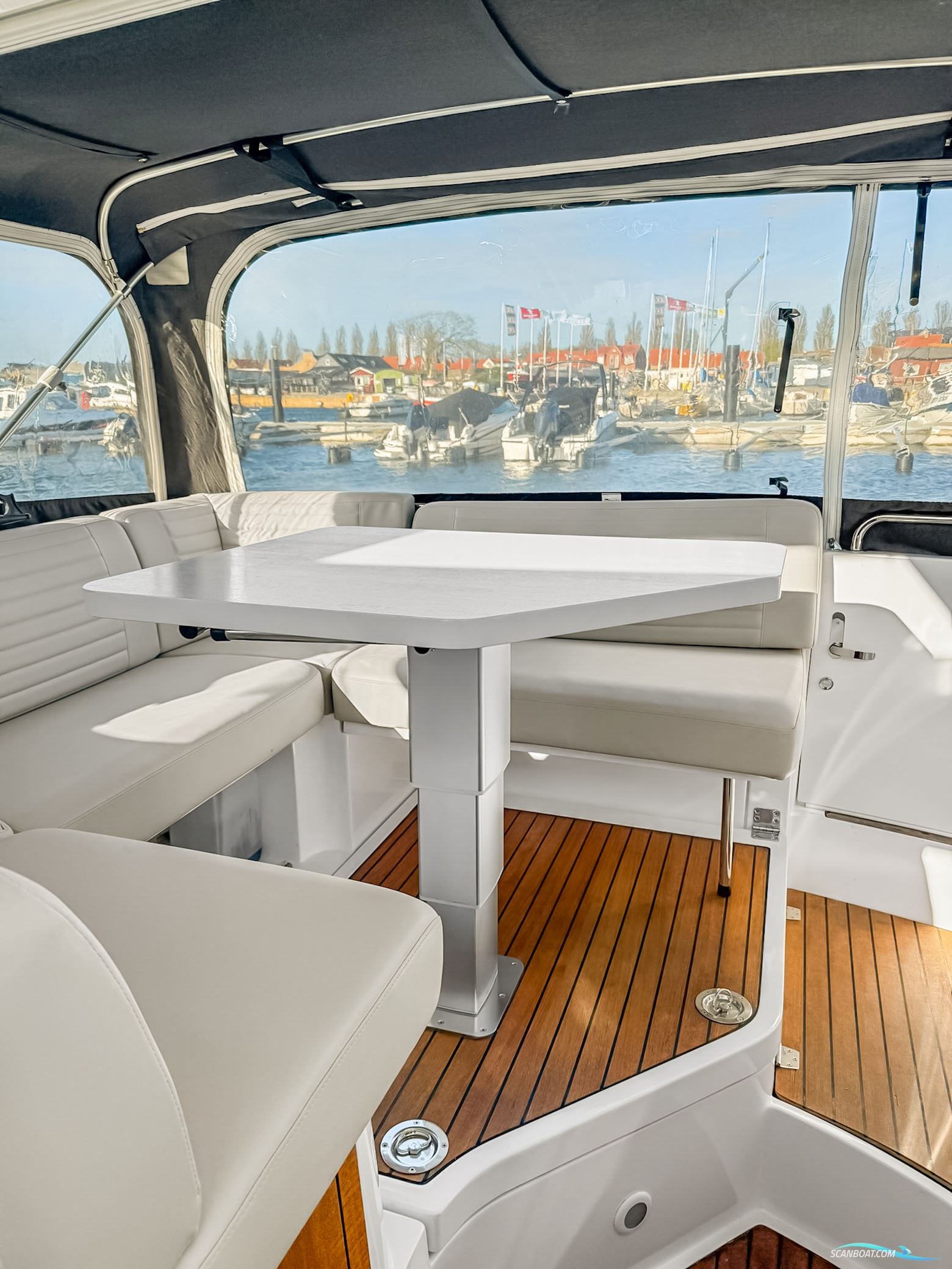 Aquador 28 HT