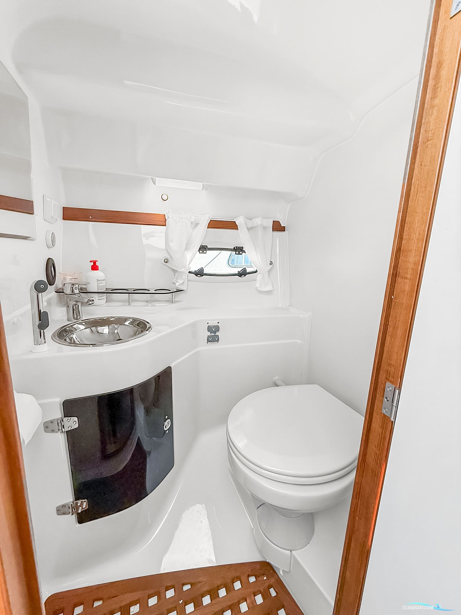 Aquador 28 HT