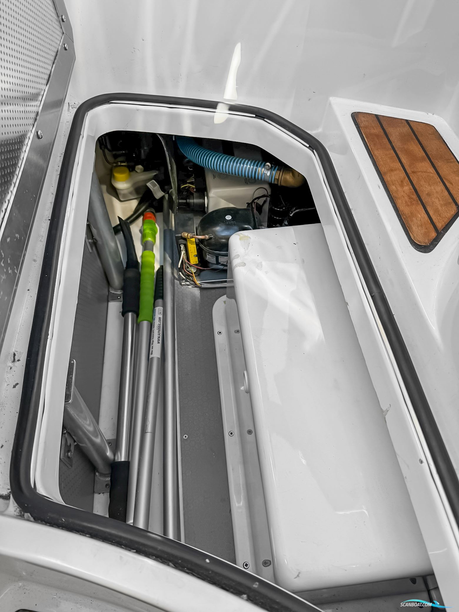 Aquador 28 HT