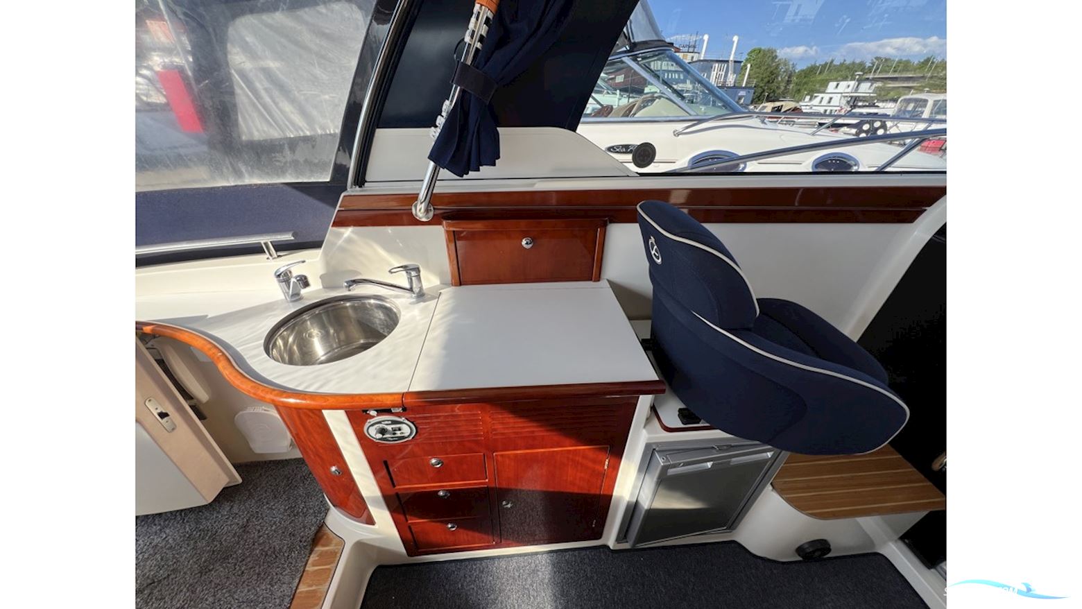 Aquador 28 HT