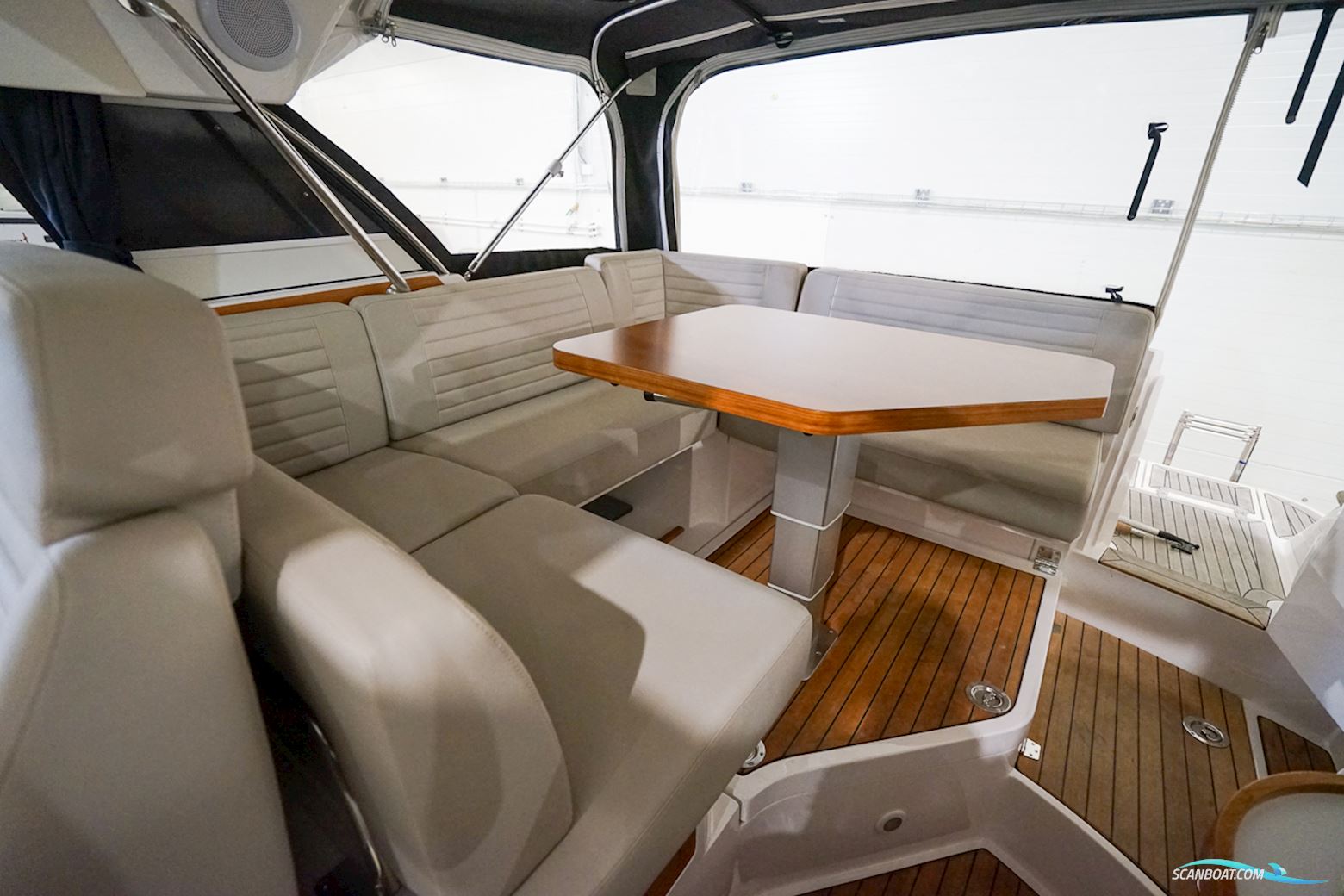 Aquador 28 HT