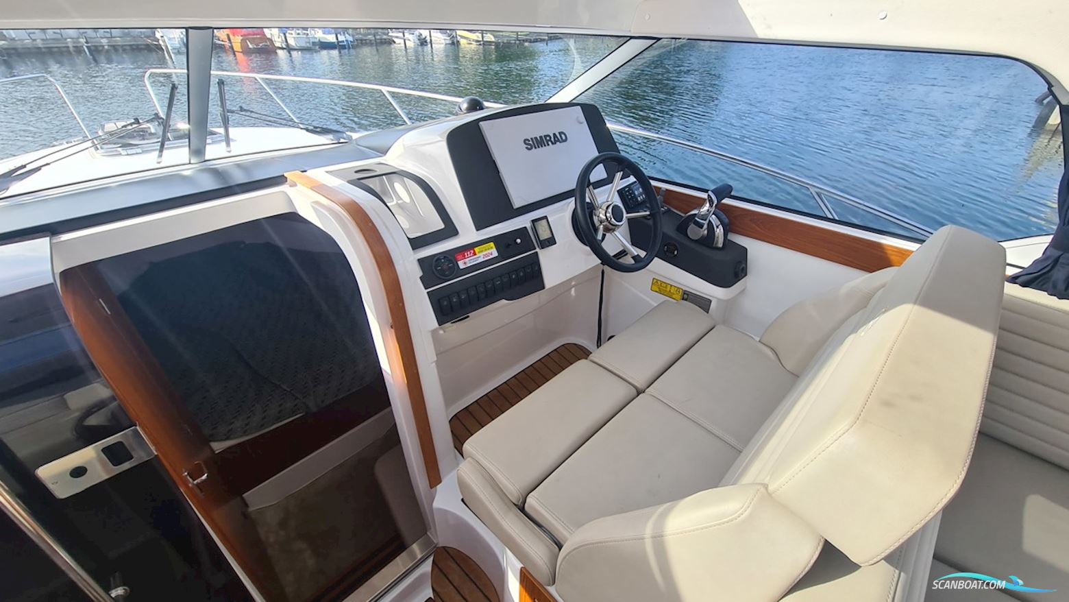 Aquador 28 HT