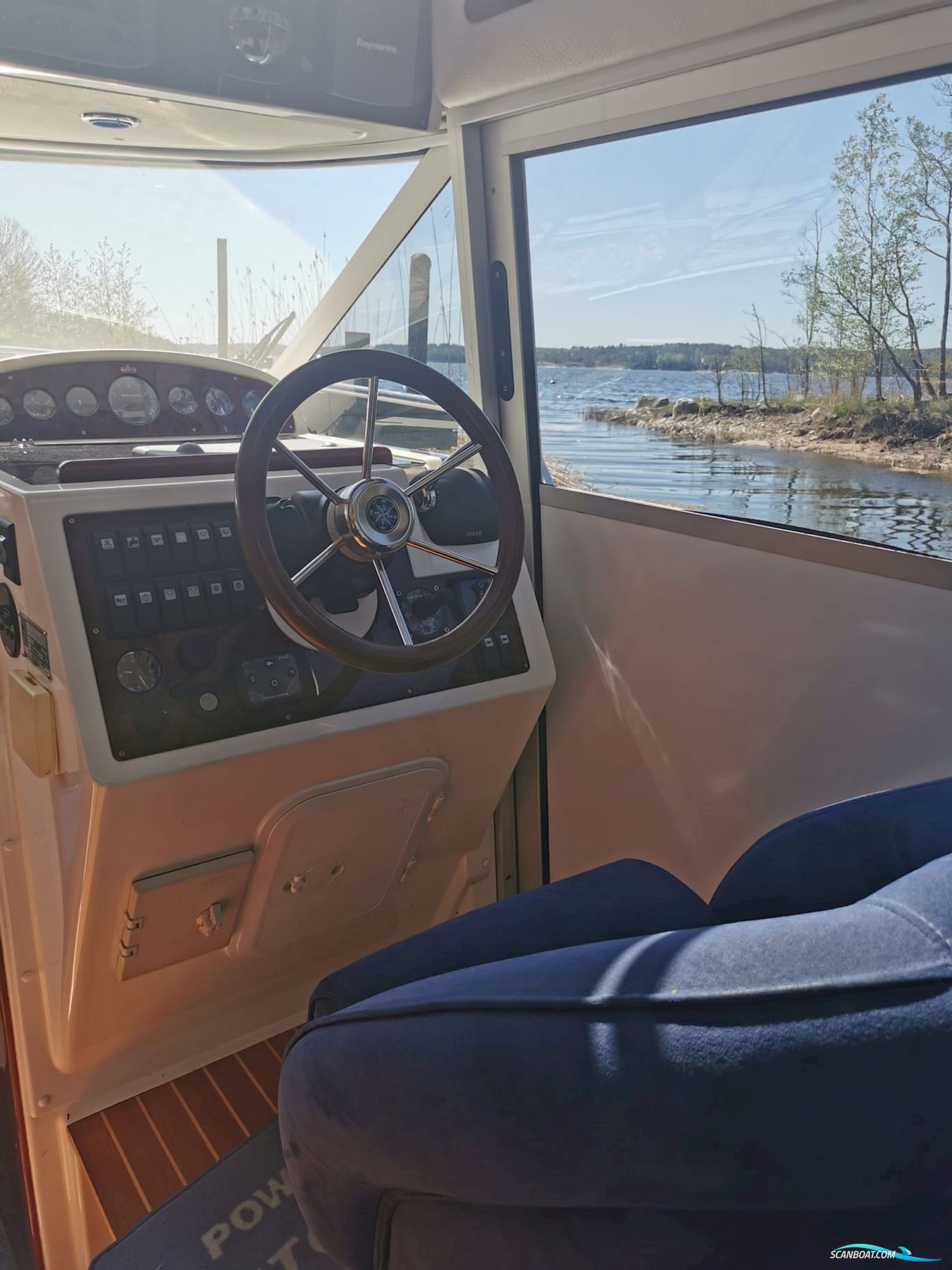 Aquador 28C