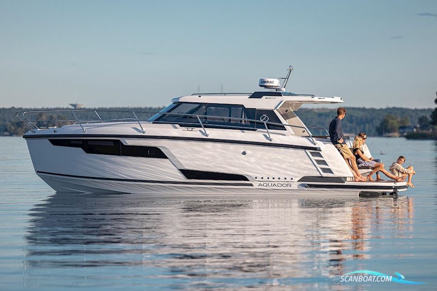 Aquador 300 HT Motorboot 2024, mit Mercury motor, Estonia