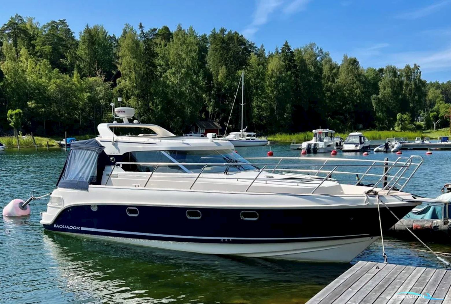 Aquador 33 HT Motorboot 2008, mit Mercruiser motor, Sweden