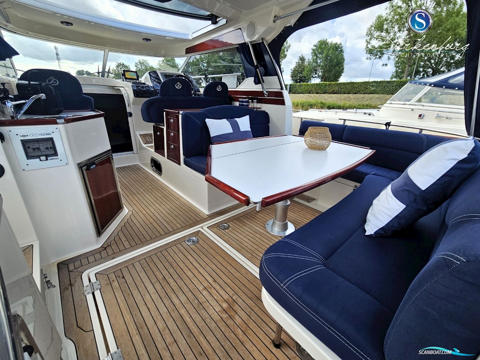 AQUADOR 33 HT