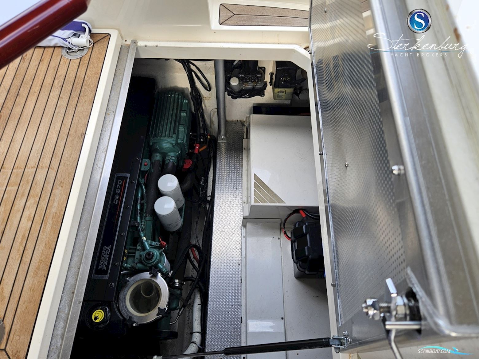 AQUADOR 33 HT