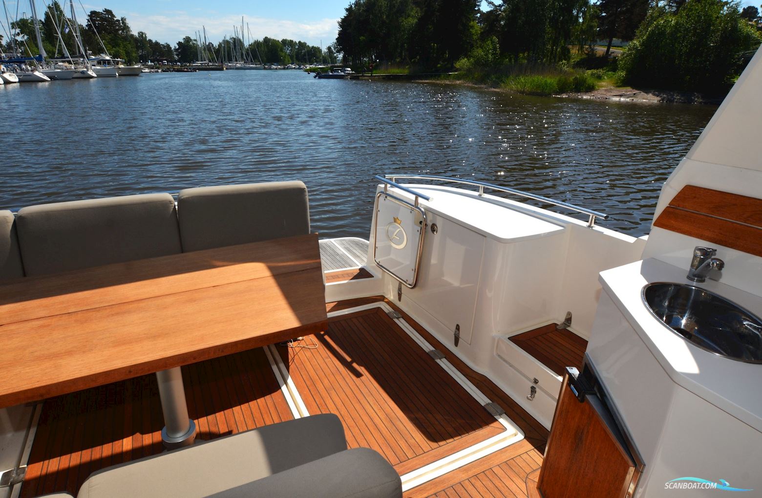 Aquador 35 ST