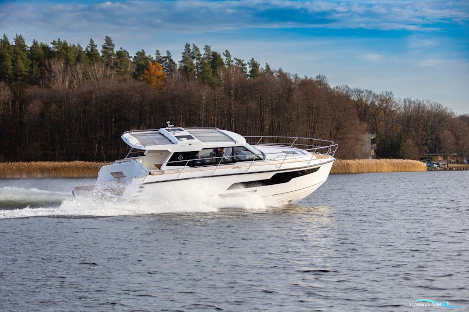 Aquador 400 HT Motorboot 2025, mit Volvo Penta motor, Finland