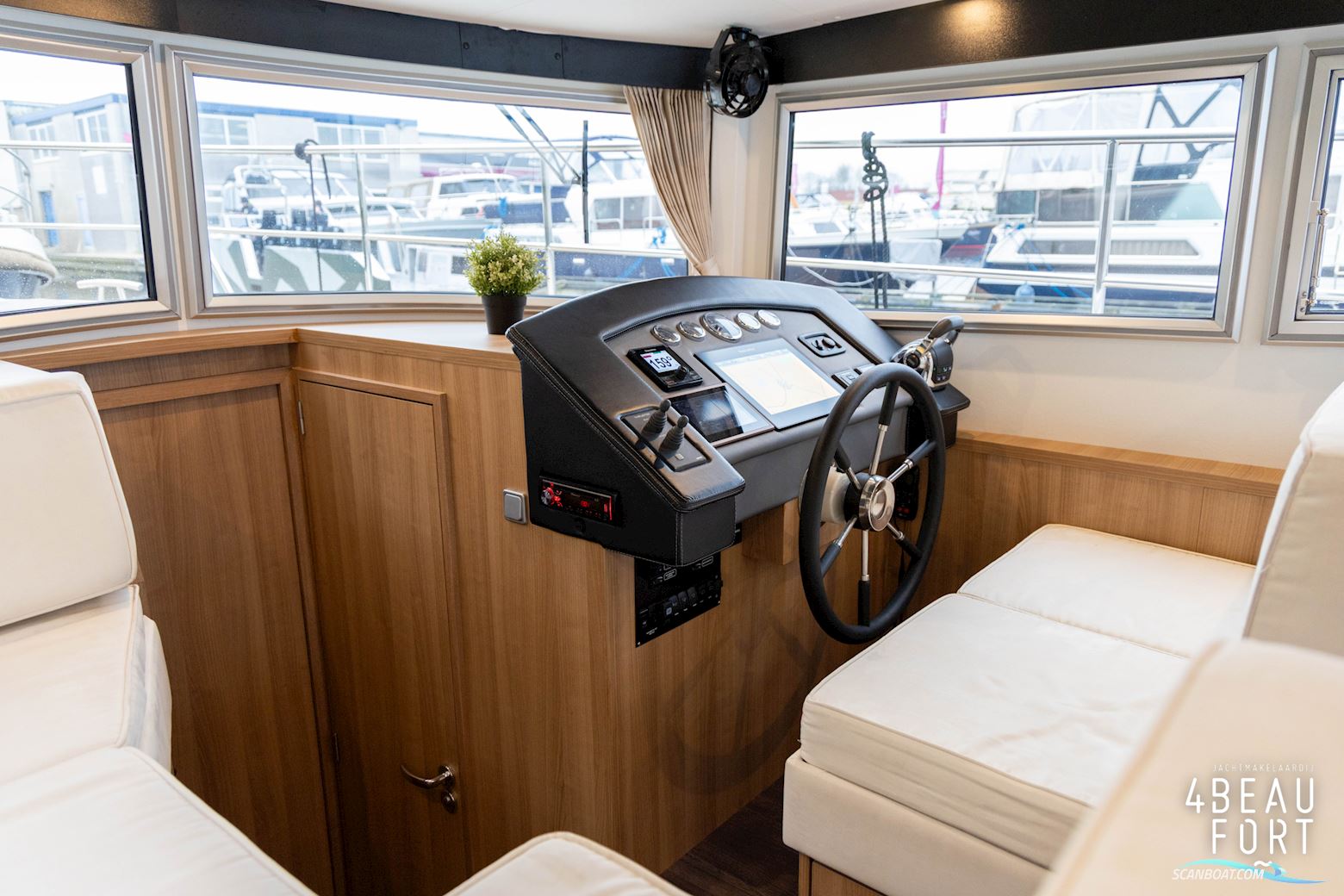 Aquanaut Andante 380 OC