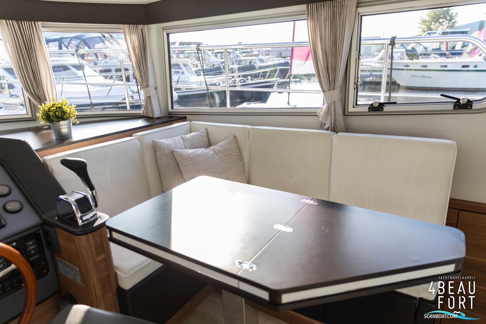 Aquanaut Andante 438 OC