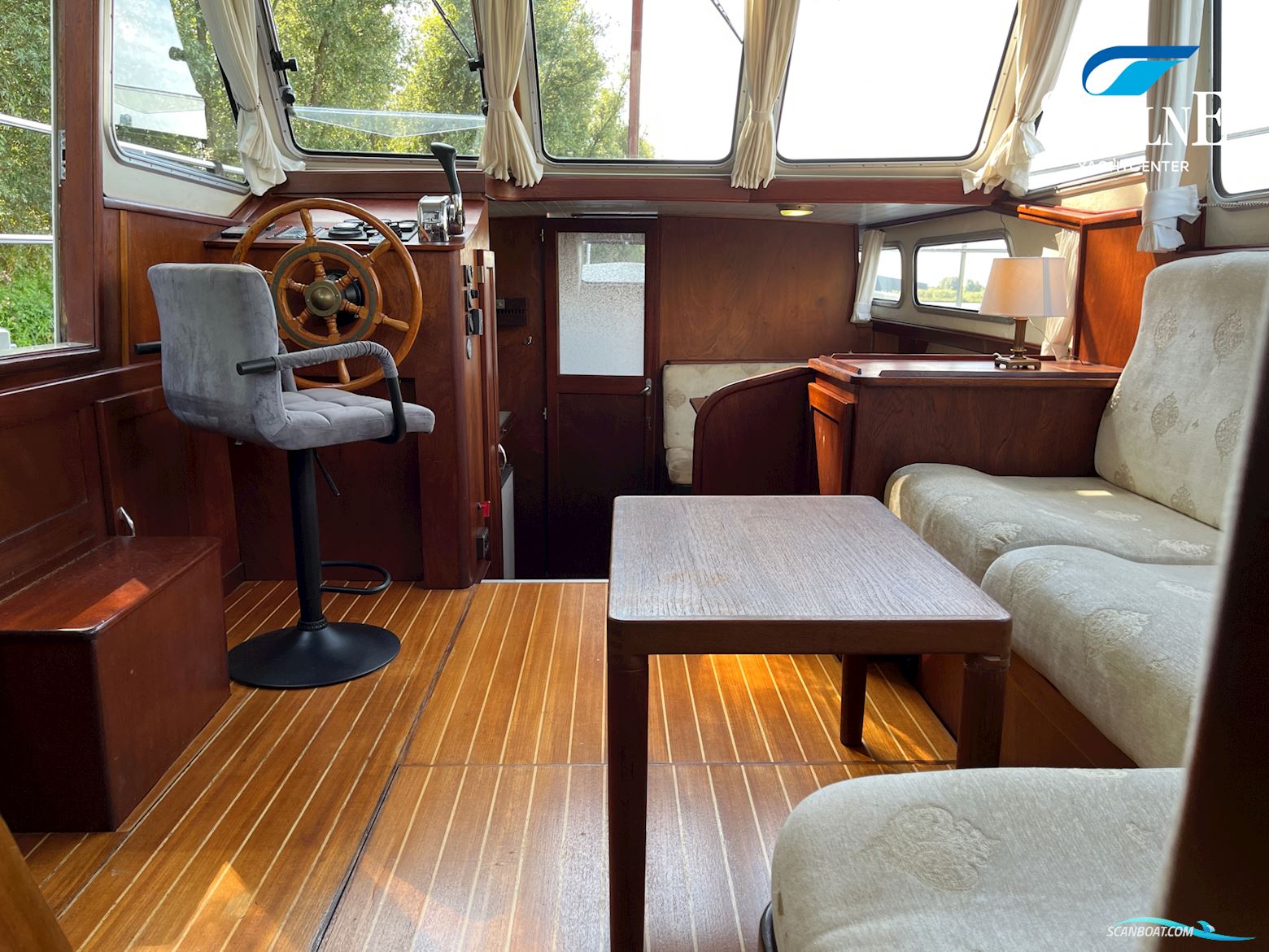 Aquanaut Beauty 1000 AK