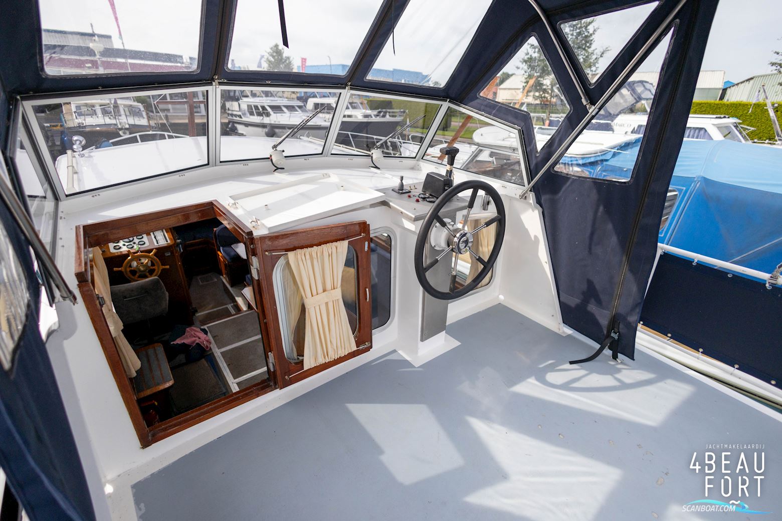 Aquanaut Beauty 1000 AK