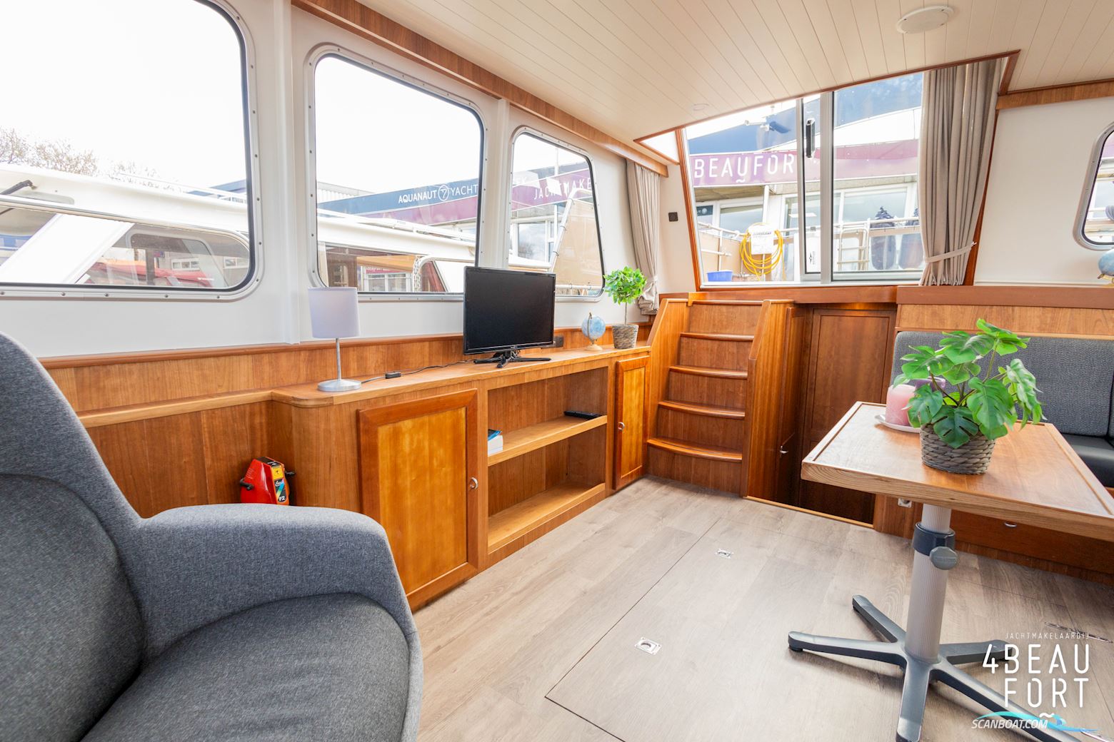 Aquanaut Drifter 1250 Fly