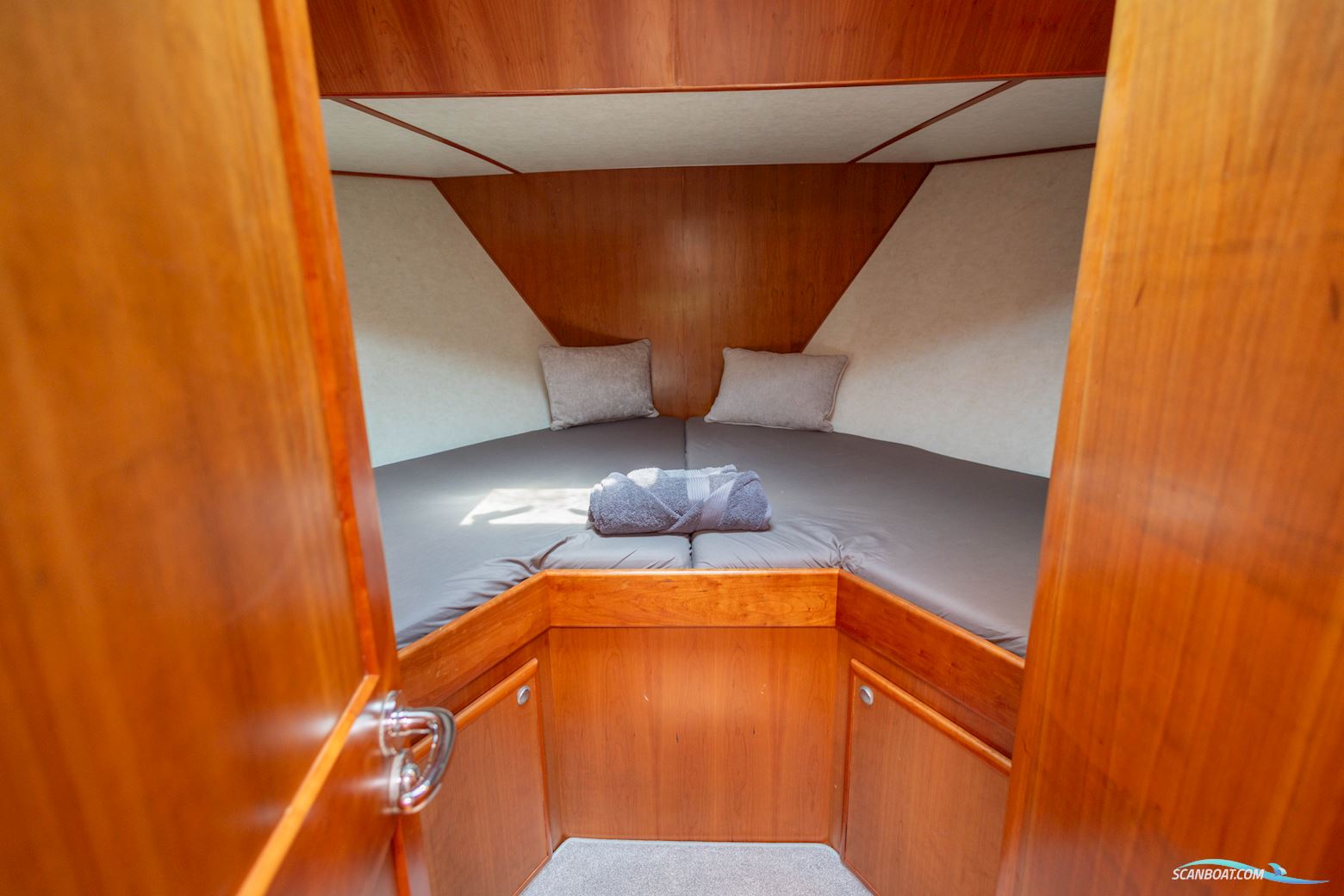 Aquanaut Drifter 1500 Pilot House