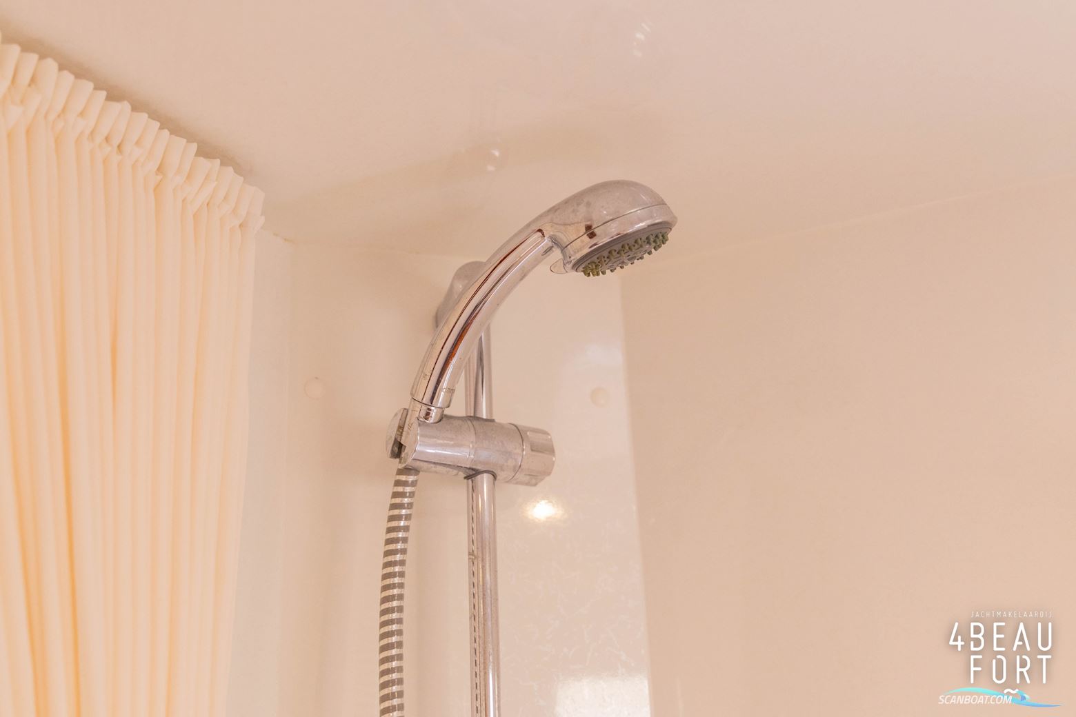 Aquanaut Drifter 1500