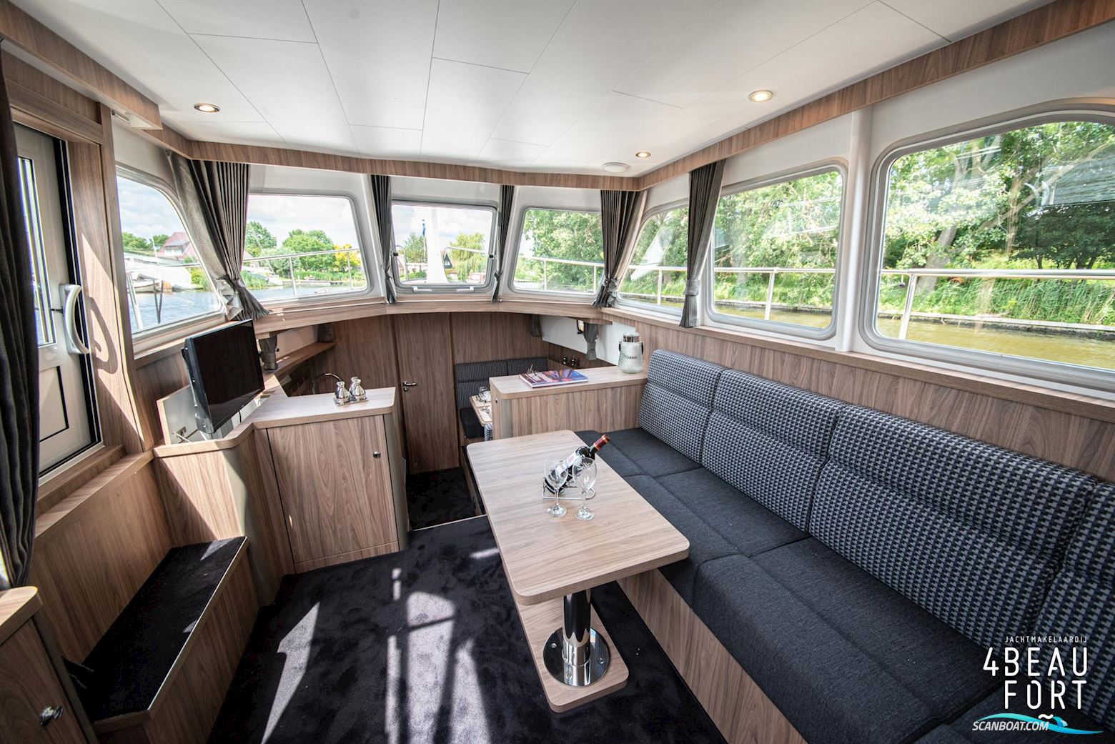 Aquanaut Drifter 350 AC