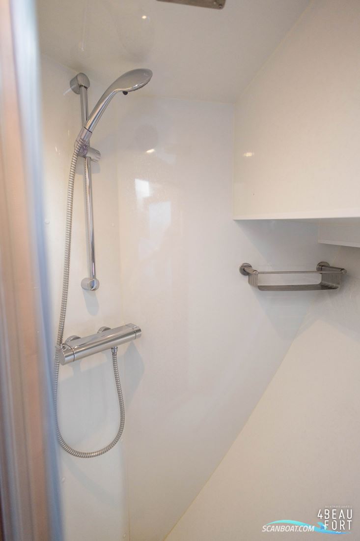 Aquanaut European Voyager 1300 II Admiraal Uitvoering