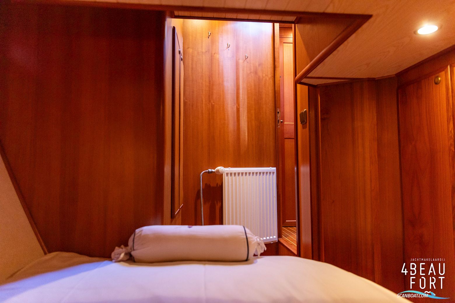 Aquanaut European Voyager 1300