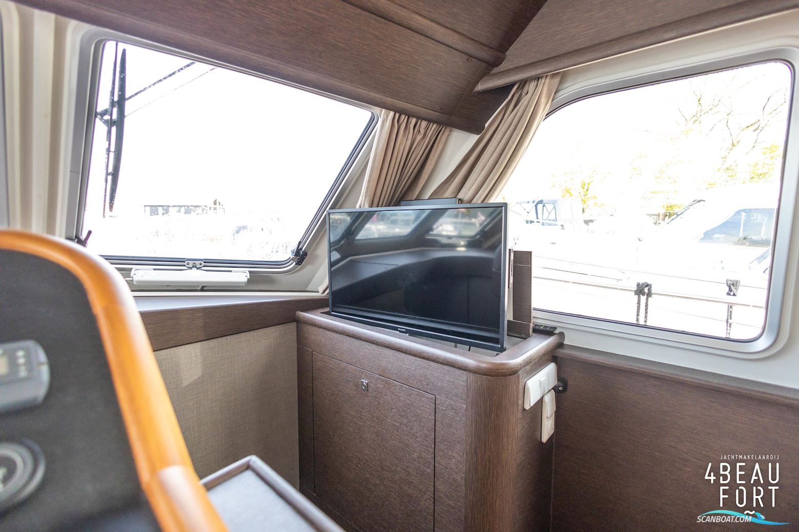 Aquanaut European Voyager 1500 II