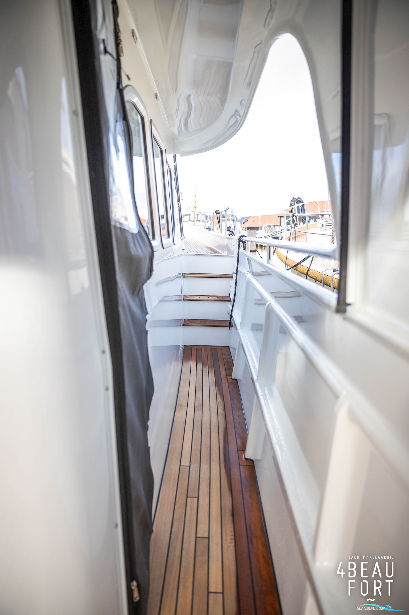 Aquanaut European Voyager 1500 II