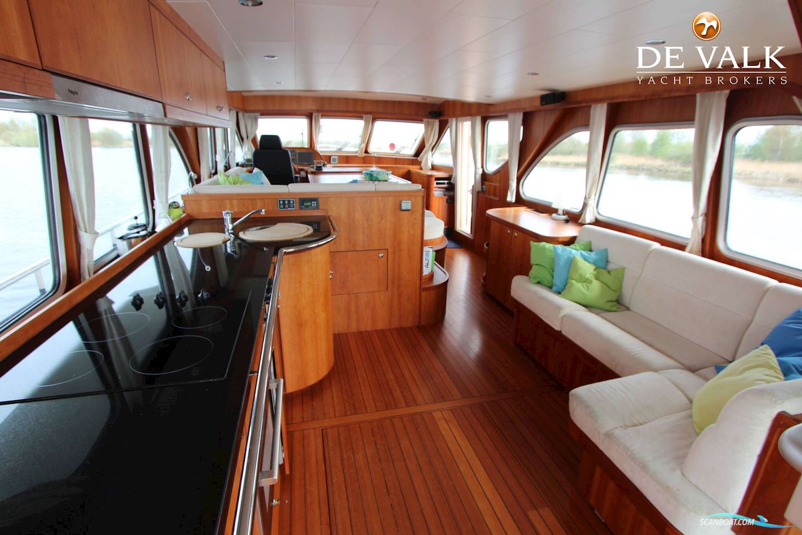 Aquanaut Global Voyager 1500 (Stabilizers)