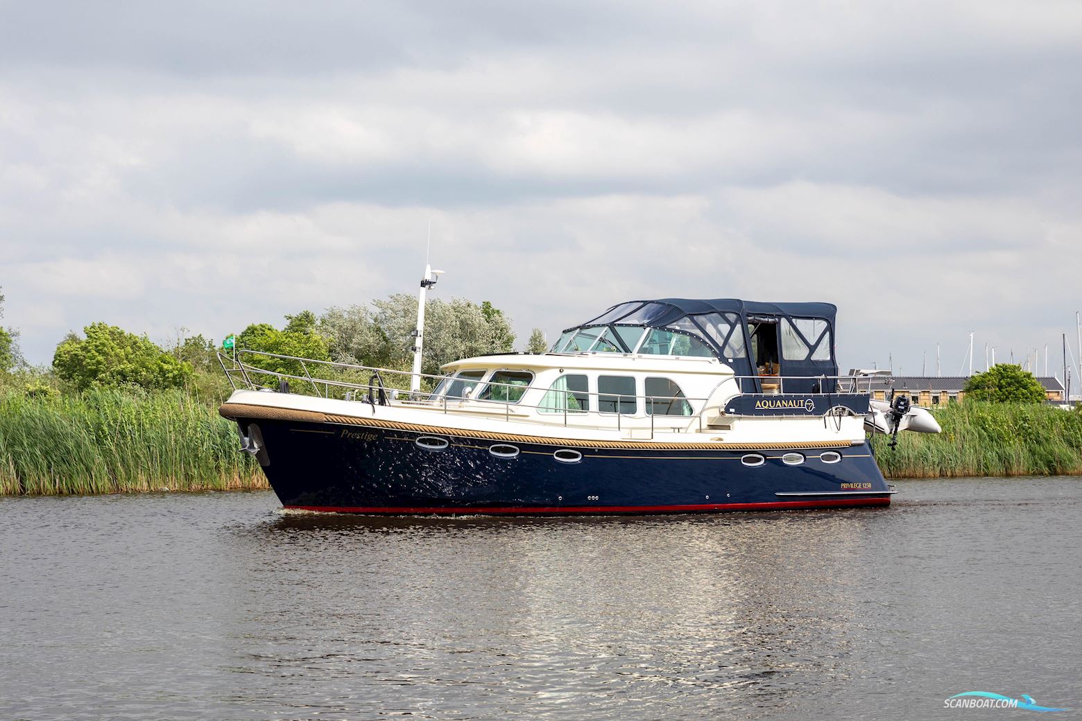 Aquanaut Privilege 1250 AK